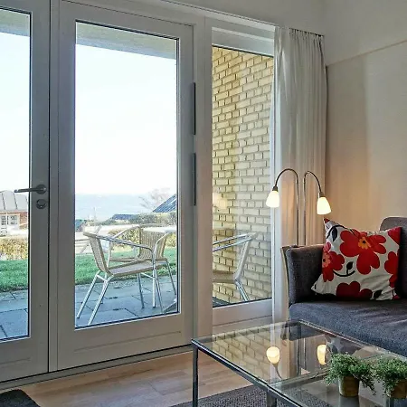 4 Person Holiday In Apartment